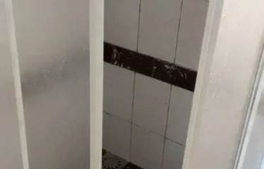Cours Unique – Appartement 2 Chambres Salon WCD Cuisine Jardin Garage
